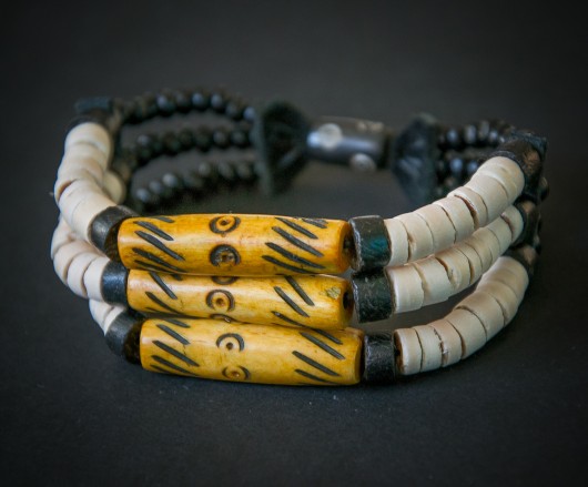 navajo /// rzeźbione kości bawołu NOMAD ACCESSORIES