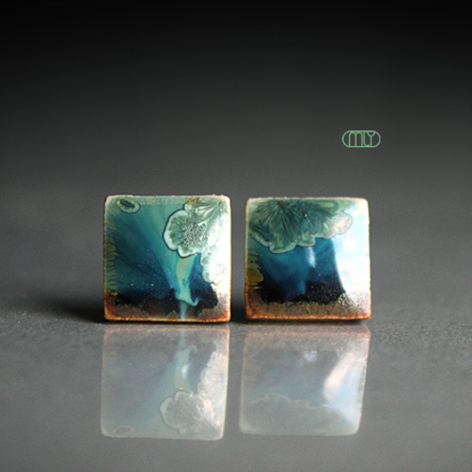 kolczyki ceramiczne Algowe Kostki 9mm/stal chirurgiczna