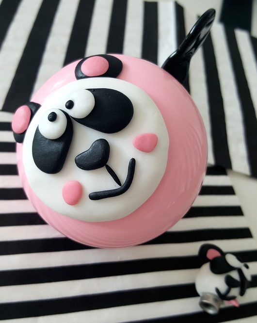 różowy pudrowy dzwonek PANDA pan pompka