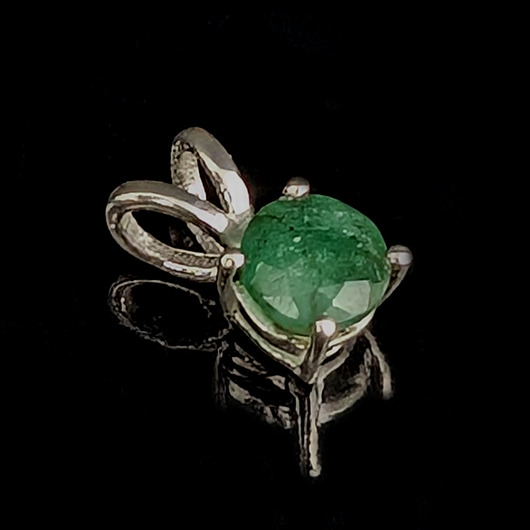 wisiory Delikatny szmaragd