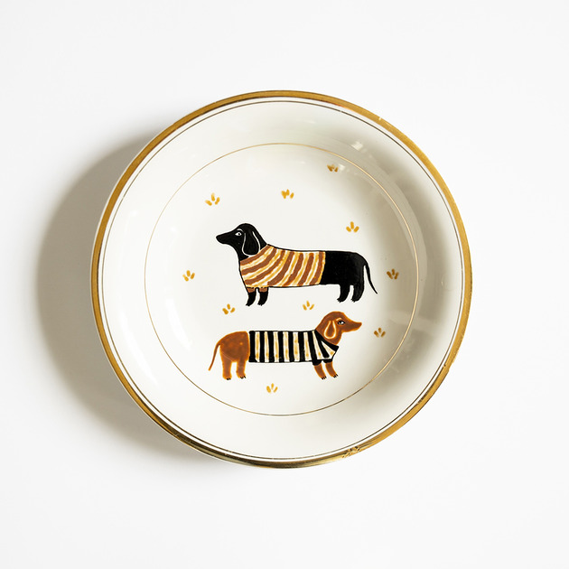 Ozdoby na ścianę Talerz na ścianę - jamniki w swetrach