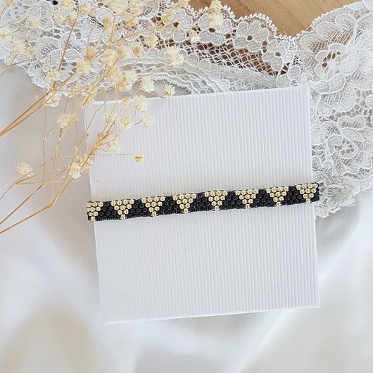bransoletka trójkąty szaro-srebrne LEI handmade 