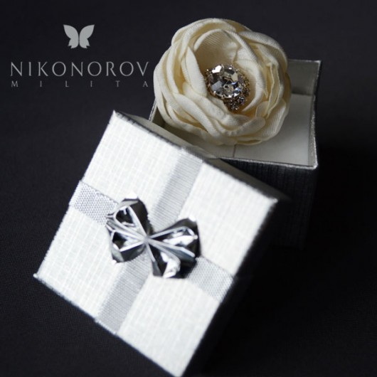 FloweRing - ecru milita nikonorov