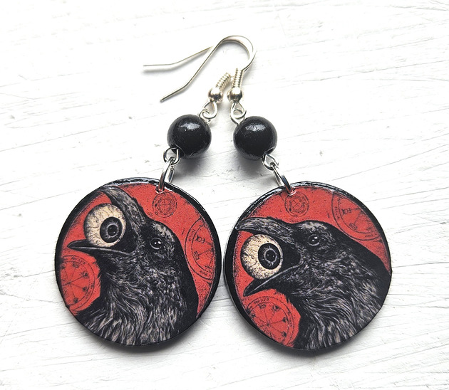 kolczyki drewniane Kruk z okiem