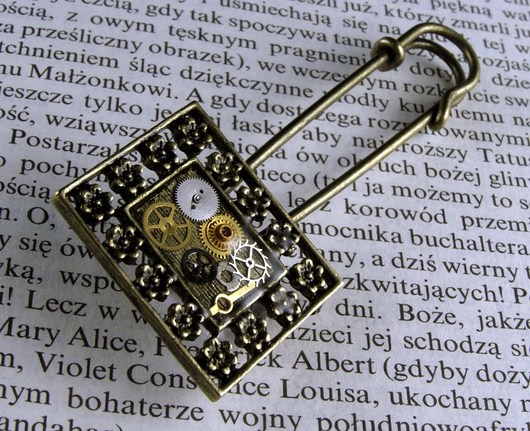 Mechaniczna agrafka 108 Zegarynki