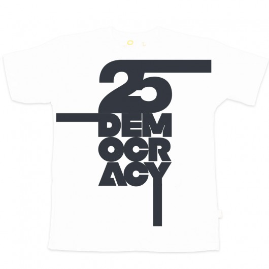 25 Democracy White odCZAPY odCZAPY