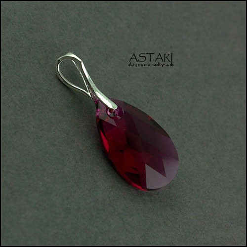 kryształ SWAROVSKI I SREBRO - RUBY Astari