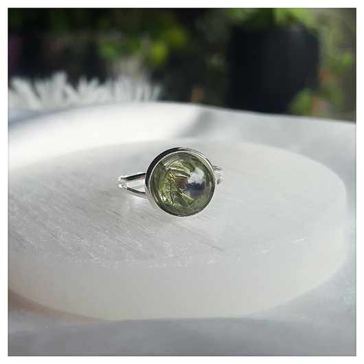 pierścionek z żywicy Mikro pierścionek z igłami, 10mm