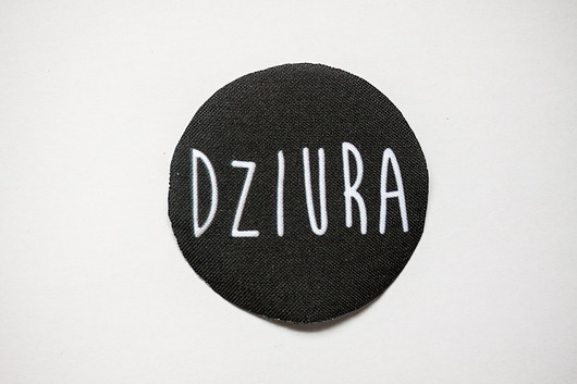 łatka dziura duża 9 cm Mowi sie