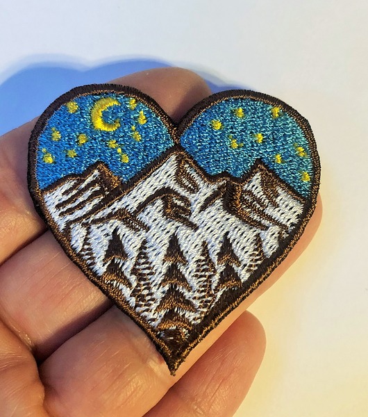 naszywki na ubrania Naszywka Kocham Góry/wersja brąz