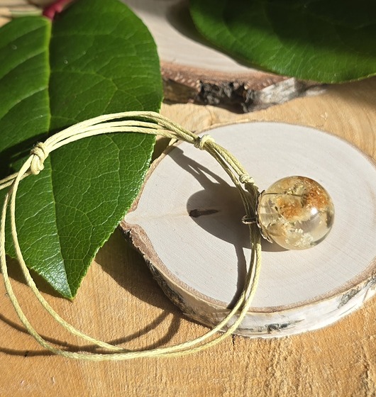 bransoletki z żywicy Bransoletka z prawdziwymi kwiatami regulowana