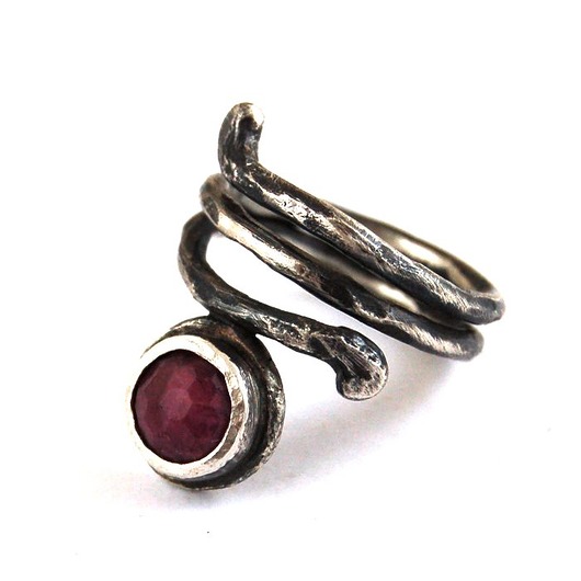 pierścionki srebrne Pierścionek Rubin - srebrny