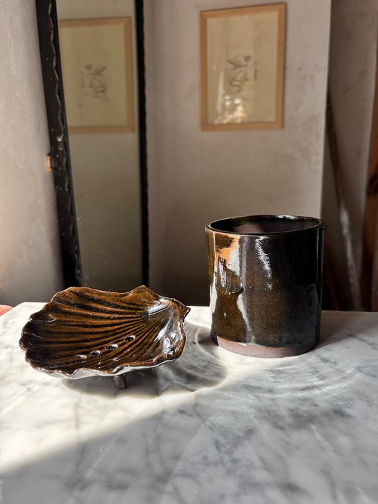 mydelniczki Jasno Zielony Ceramiczny Zestaw Łazienkowy z Mydelniczką Muszlą Czarna