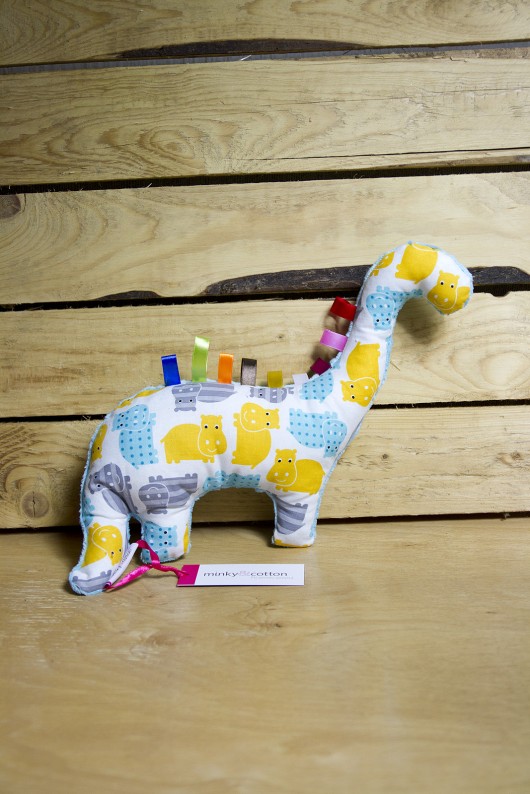 Dinozaur - hipcie Minky and Cotton