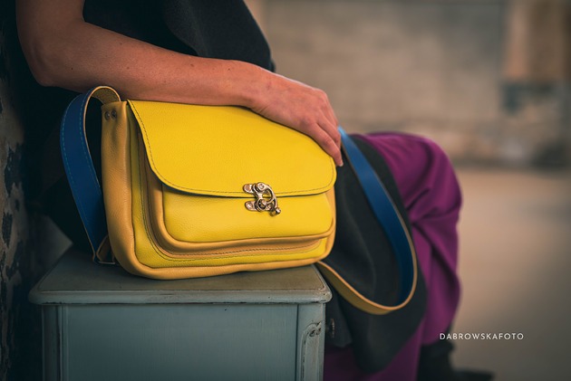 torby na ramię Teczka teczuszka na ramię żółta SKÓRA NATURALNA