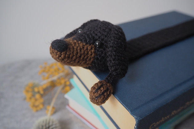 zakładki do książek Zakładka do Książki CZARNY JAMNIK