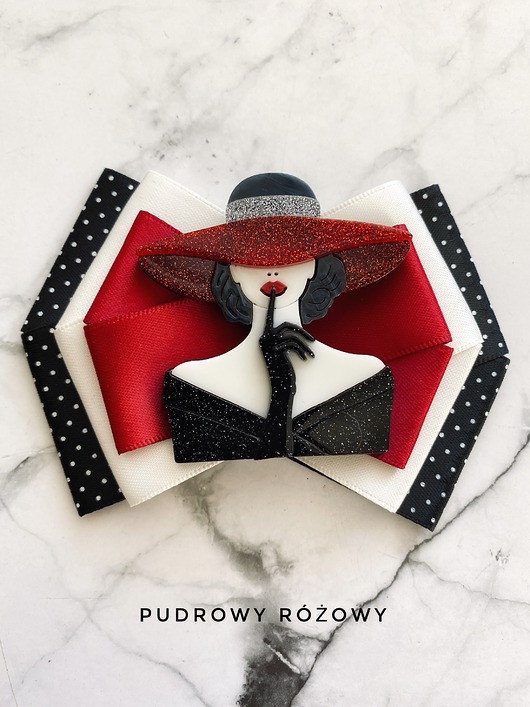 broszki Kolekcja Pop Art Dama  Brosza z Damą 1 szt