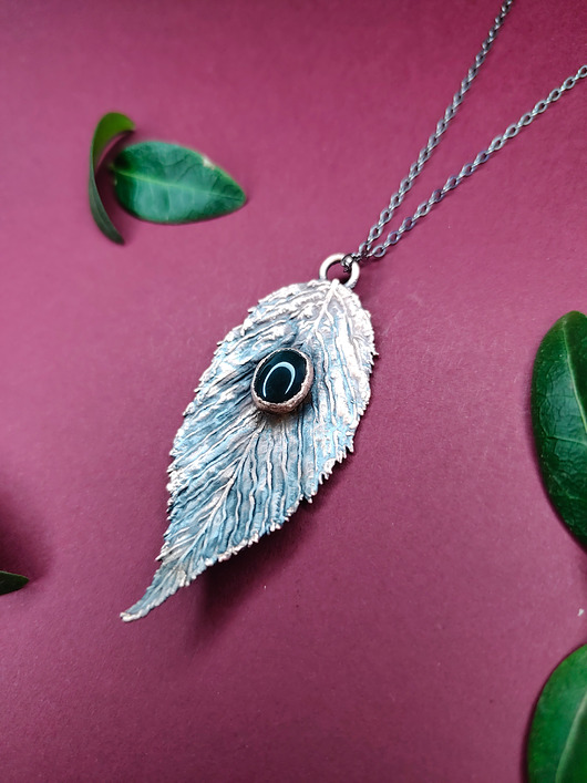 wisiory Liść Czereśni z Agatem Mszystym- harmoinia