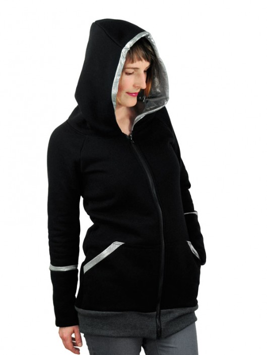 Czarna bluza ze srebnym DISTENSE