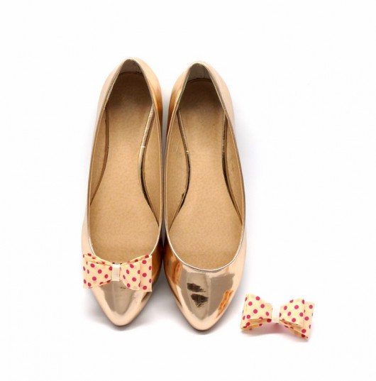 Pretty Dots Raspberry - klipsy do butów Coquet