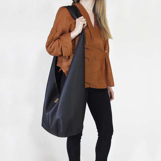 Long Boogi Bag czarna teksturowana / hobo hairoo