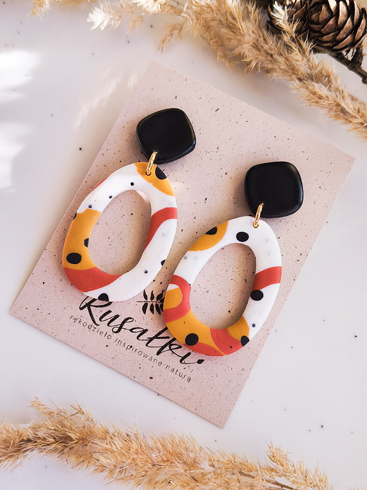 kolczyki z masy plastycznej Kolczyki geometryczne z gliny polimerowej w kolorze brązowym, boho