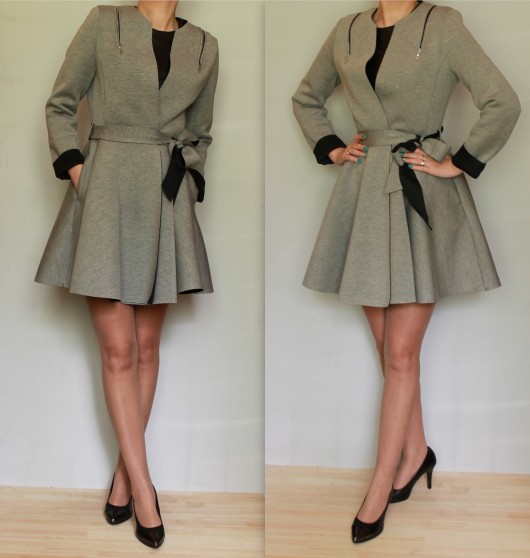 ROZKLOSZOWANY PŁASZCZ - PIANKA kieszenie r.uniw MM FASHION