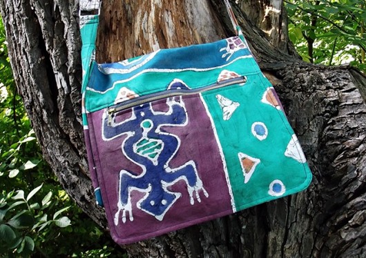 Batik Messenger Bag Shayneen