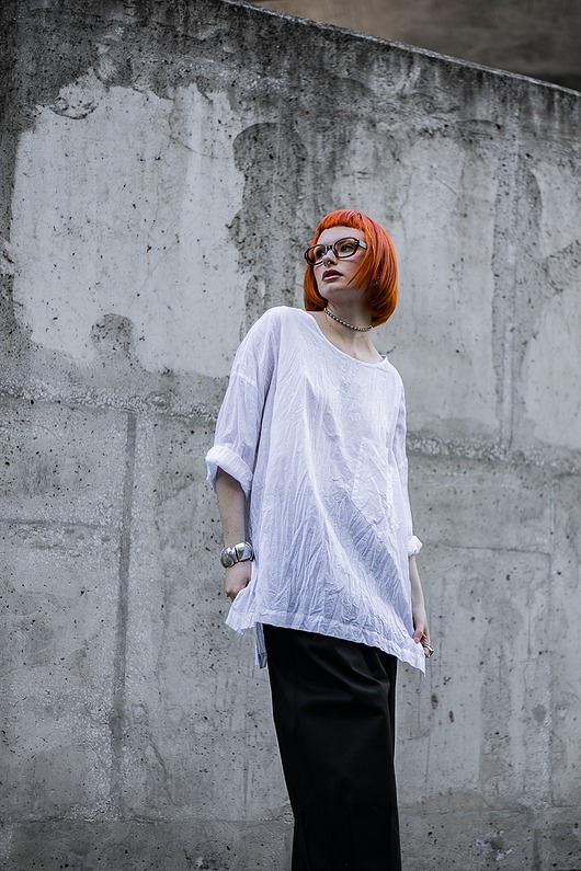t-shirt damskie Bluzka WYMIAR KLASYKI - biel