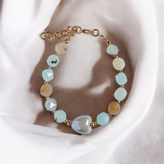 bransoletki z kamieni naturalnych Bransoletka : SPRING collection: JADEIT i ceramiczne serduszko IV