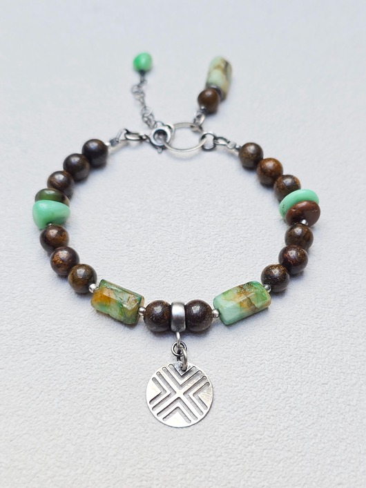 bransoletki srebrne Bransoletka Kapka Zieleni w Bronzytach