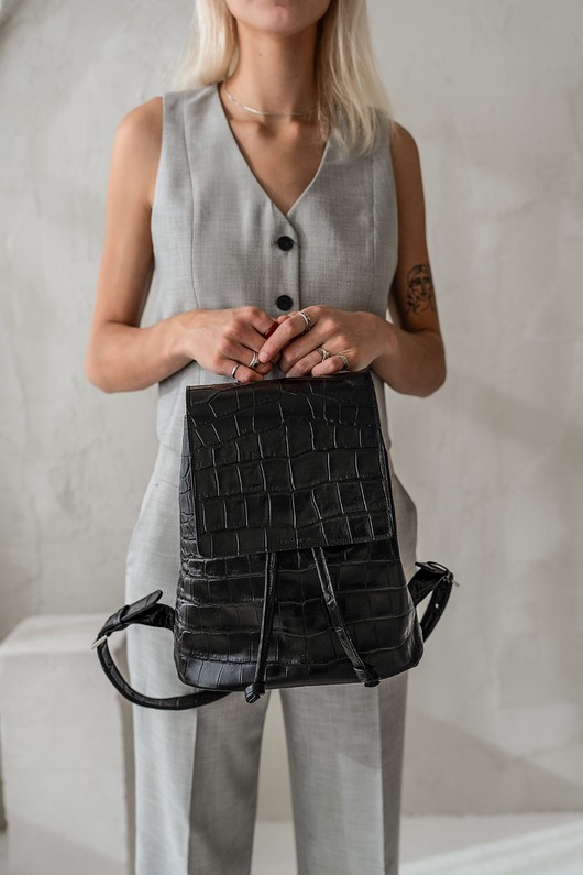 plecaki Oshima -  skórzany czarny plecak