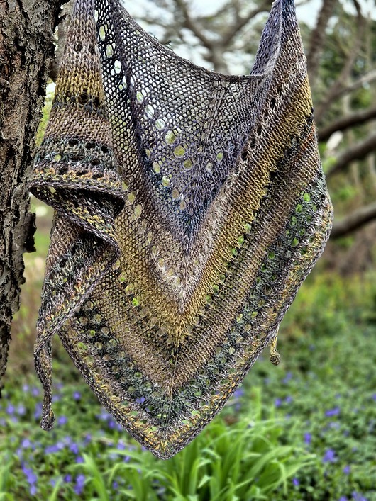 szale damskie O świcie / chustka z Noro