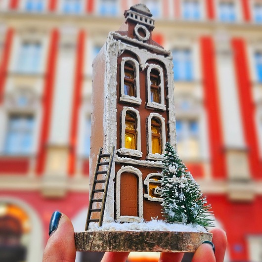 dekoracje świąteczne Mini kamieniczka lampion - zimowa