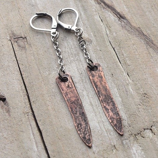 kolczyki z miedzi Kolczyki z kutej, oksydowanej miedzi /67/