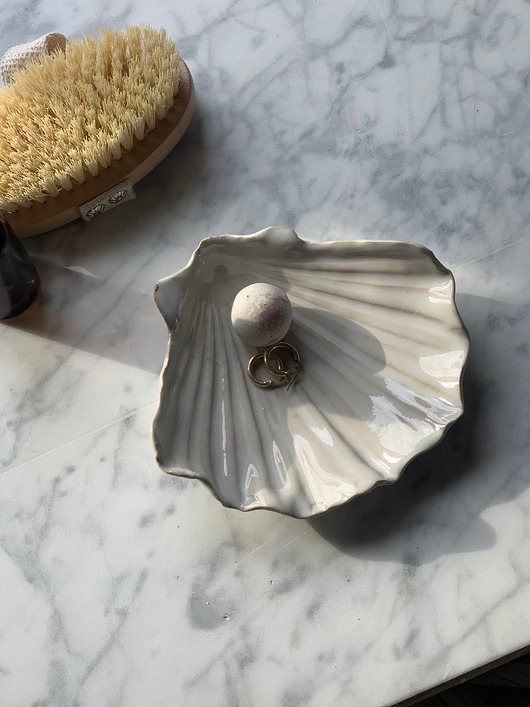 pojemniki na biżuterię Podstawka na Biżuterię Palo Santo Ceramiczna Muszelka Perłowa