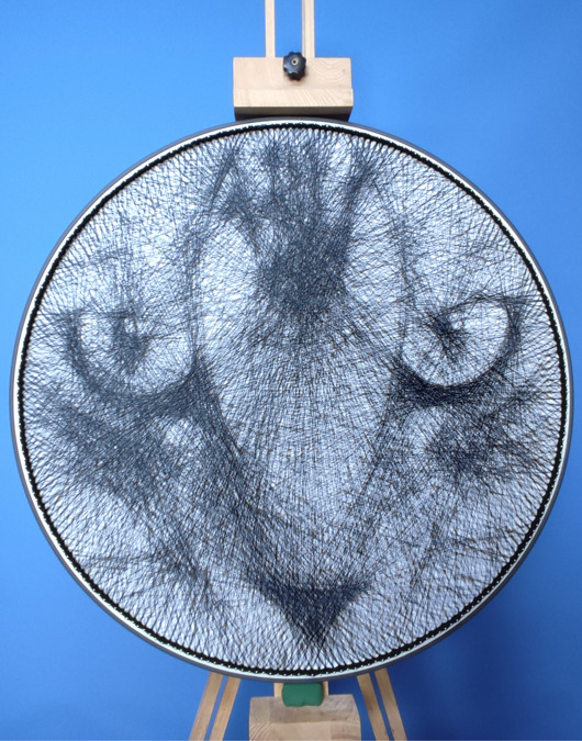 obrazy Kocie Oczy - Fotorealistyczny unikalny Obraz z Nici String Art 60cm