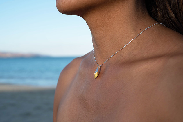 wisiory ONE AMBER EDGE / amber and silver necklace