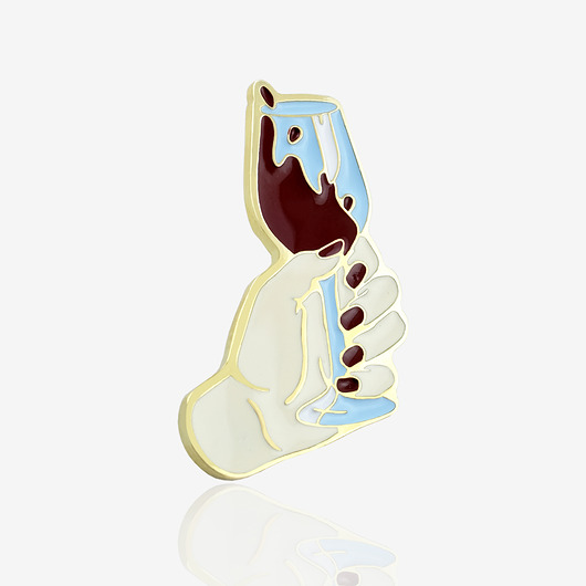 przypinki Pins Wino "It's wine o'clock!"