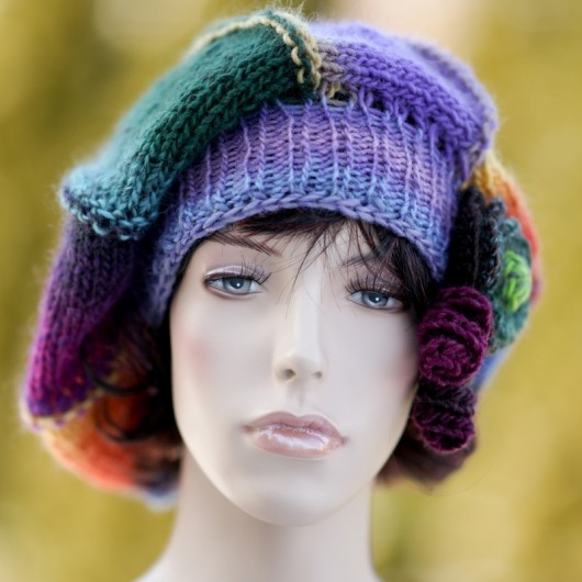 Beret &quot; Rainbow  &quot; HERBE DESIGN