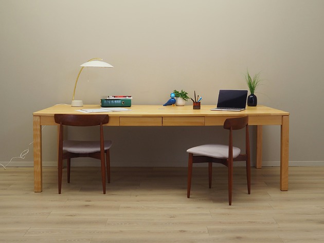 biurka Biurko bukowe, duński design, lata 80, produkcja: Dania