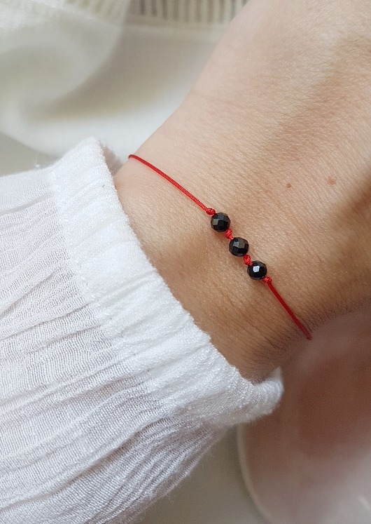 bransoletki z kamieni naturalnych Minimalistyczna bransoletka z Turmalinem  - red