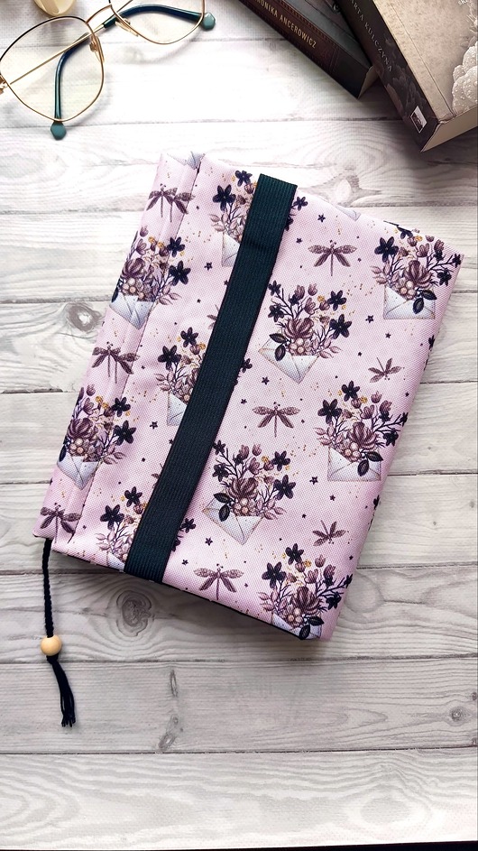 pokrowce i etui - różne Etui na książki booksleeve