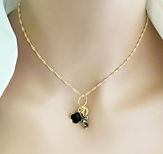 złote naszyjniki Boho Clover- Naszyjnik z kamieniami, onyks i jaspis dalmatyński