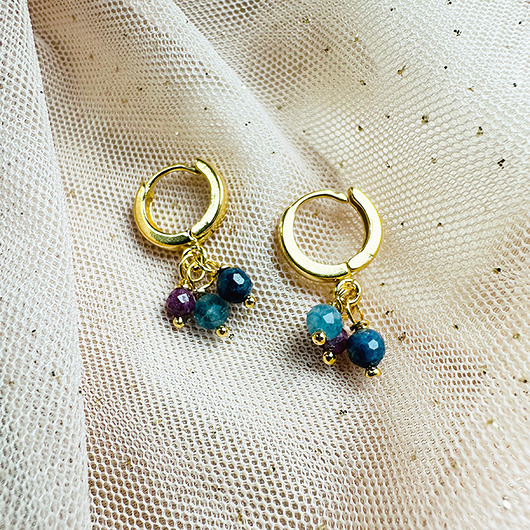 kolczyki z kamieniami Kolczyki z szafirem, rubinem i turmalinem