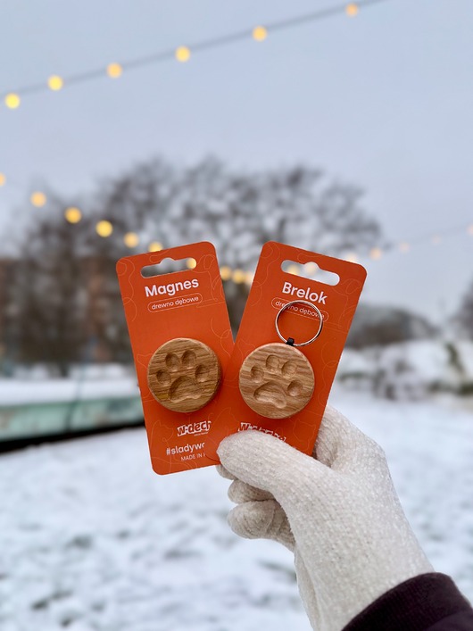 magnesy Drewniany magnes na lodówkę w kształcie łapki psa lub kota - Dzień Babci