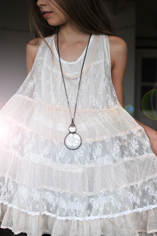 wisiory Naszyjnik lupa pryzmat