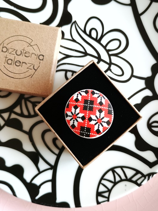 pierścionki - różne Pierścionek w ukraińskie wzory