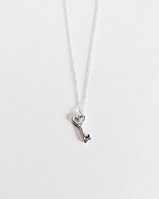 srebrne naszyjniki Love Key- Kluczyk- Heart Key- Naszyjnik