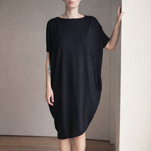 sukienki midi damskie Sukienka krótki rękaw asymetria Czarna